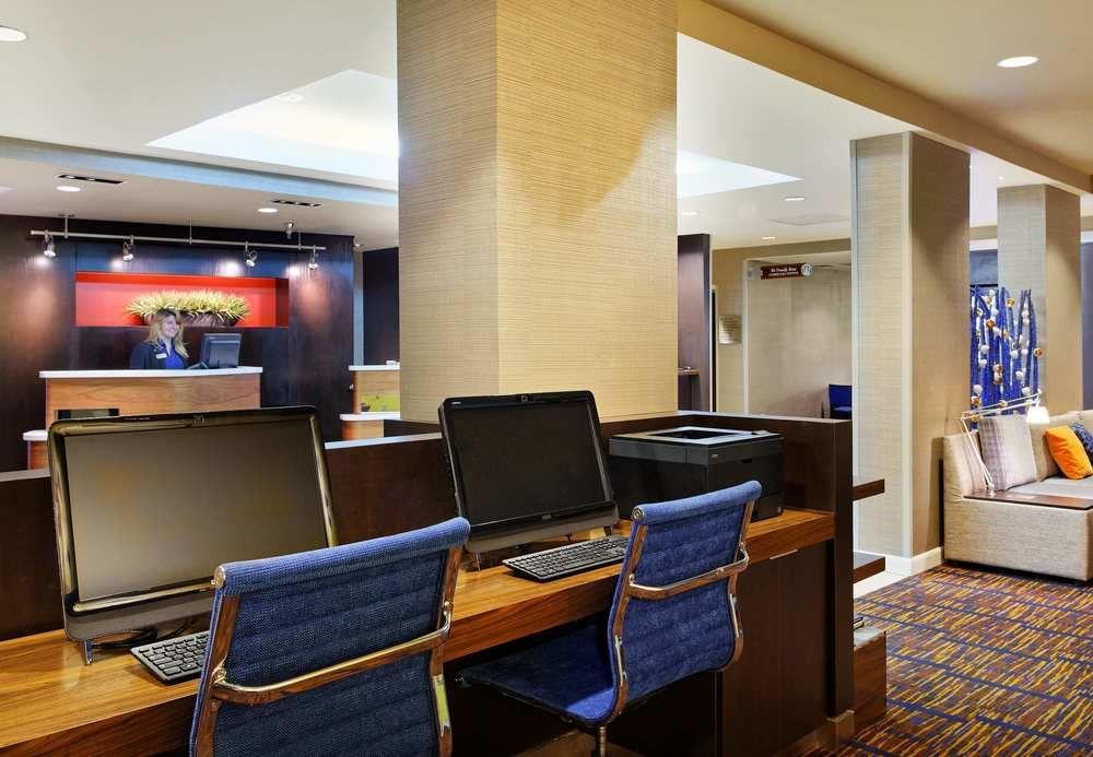 คอร์ทยาร์ด เกนส์วิลล์ Hotel ภายนอก รูปภาพ